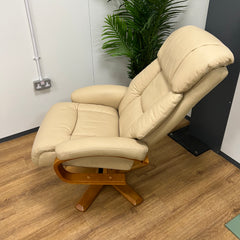 Refurbished Nice Luxury Real Leather Ivory Recliner Chair